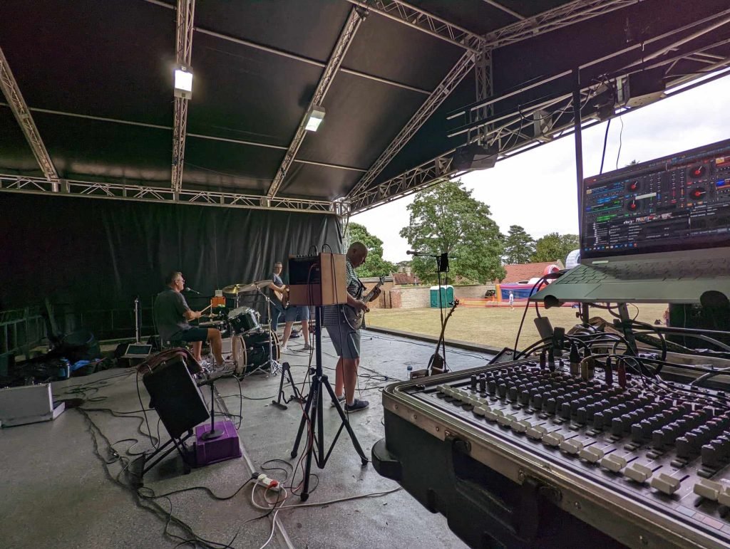 Rushden Hall Park Stage